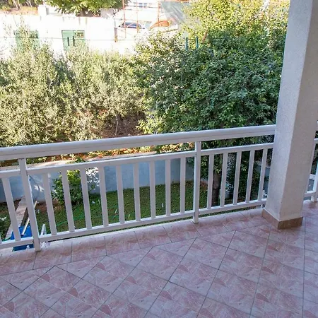 Mrkonjic Branko & Marija Apartman Omiš