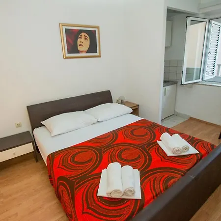 Apartament Mrkonjic Branko & Marija Omiš