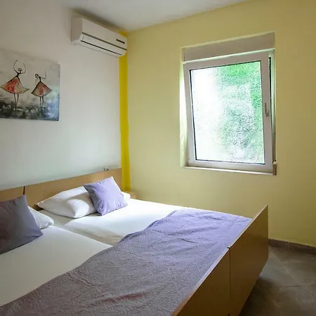 Apartament Mrkonjic Branko & Marija Omiš
