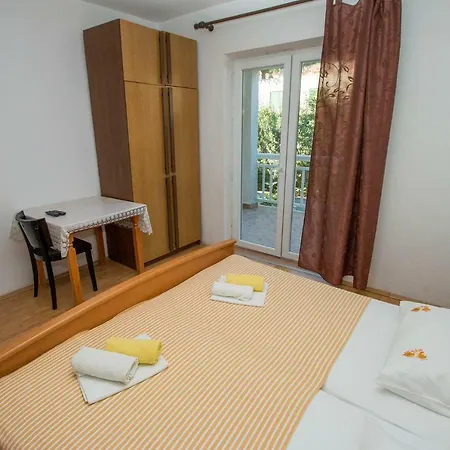 Mrkonjic Branko & Marija Omis