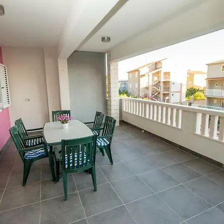 Mrkonjic Branko & Marija