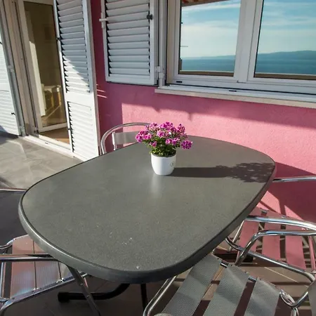 Apartament Mrkonjic Branko & Marija Omiš